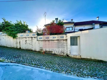 Moradia T4 para Venda em Real, Dume e Semelhe