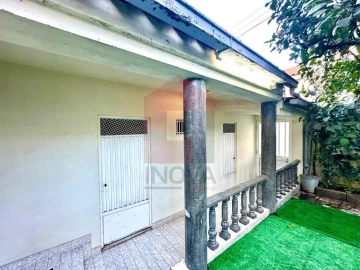 Moradia T4 para Venda em Real, Dume e Semelhe