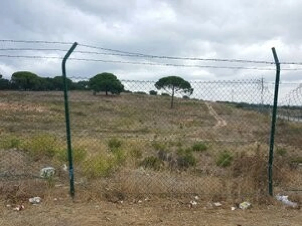Terreno para Venda em Alcabideche Foto 1