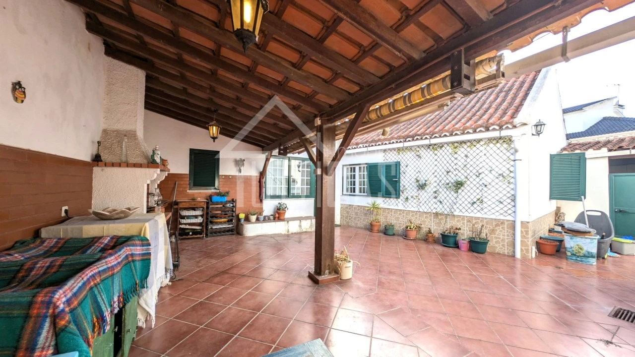 Moradia T2 para Venda em Carvalhal Foto 22