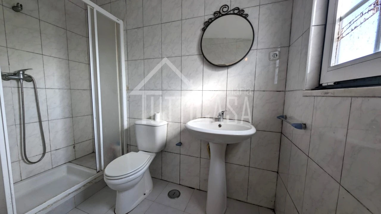 Moradia T2 para Venda em Carvalhal Foto 30