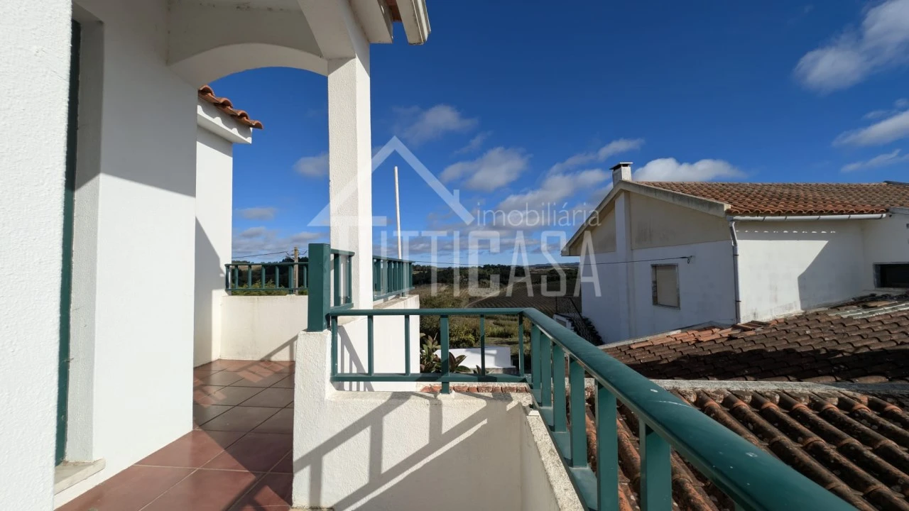 Moradia T2 para Venda em Carvalhal Foto 33