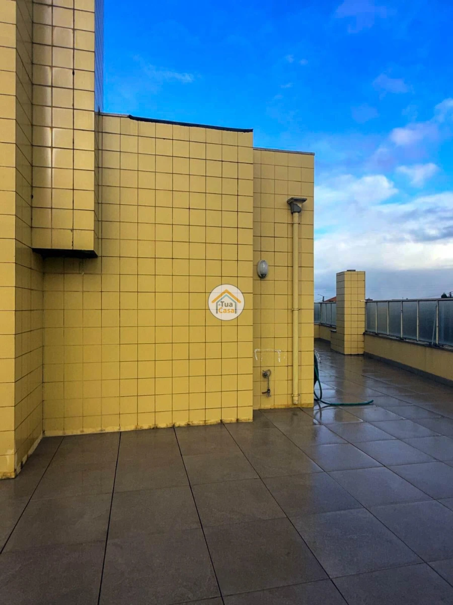 Apartamento T3 para Venda em Argoncilhe Foto 26