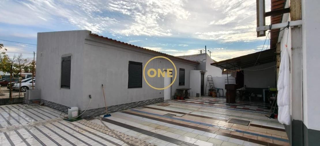 Moradia T3 para Venda em Samora Correia Foto 2