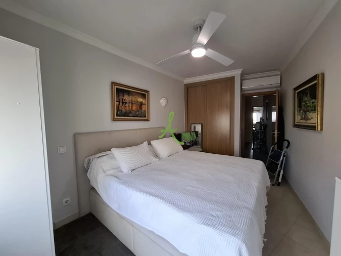 Apartamento T1 para Venda em Armação de Pera Foto 1