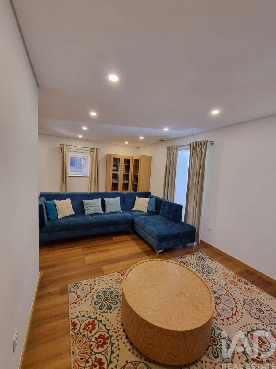 Moradia T4 para Venda em Castêlo da Maia Foto 38