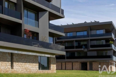 Apartamento T3 para Venda em Subportela, Deocriste e Portela Susã
