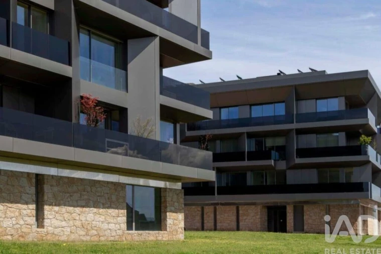 Apartamento T3 para Venda em Subportela, Deocriste e Portela Susã Foto 7