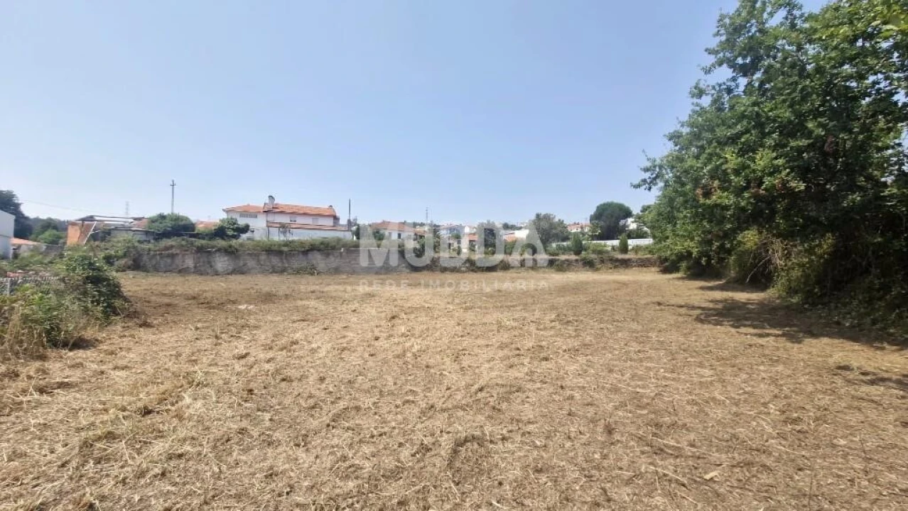 Moradia T2 para Venda em Romariz Foto 13
