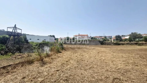 Moradia T2 para Venda em Romariz