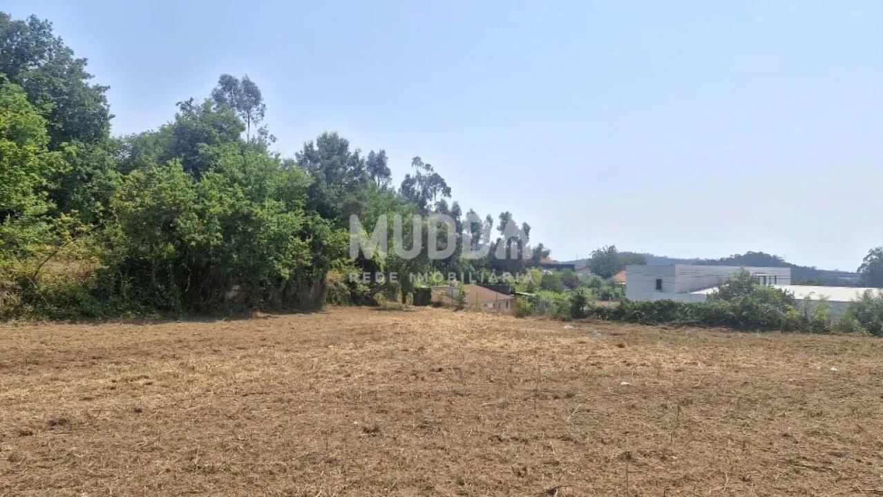 Moradia T2 para Venda em Romariz Foto 7