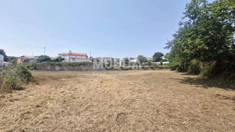Moradia T2 para Venda em Romariz Foto 13