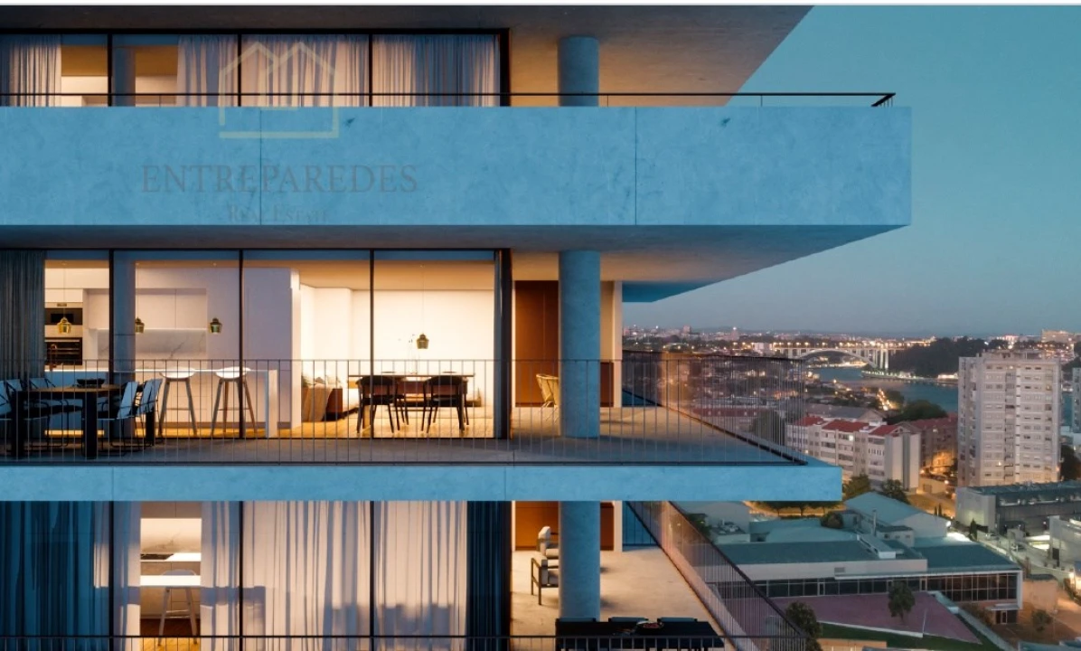 Apartamento T2 para Venda em Aldoar, Foz do Douro e Nevogilde Foto 3