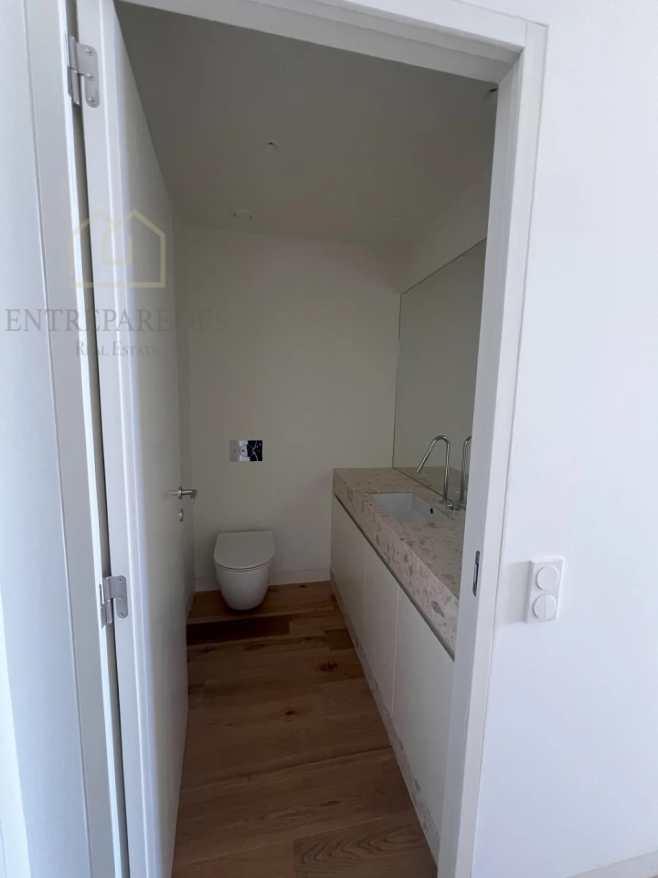 Apartamento T2 para Venda em Aldoar, Foz do Douro e Nevogilde Foto 46