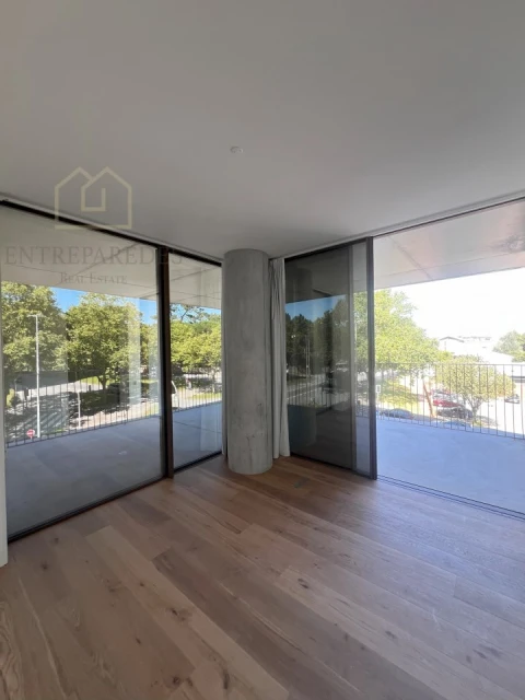 Apartamento T2 para Venda em Aldoar, Foz do Douro e Nevogilde