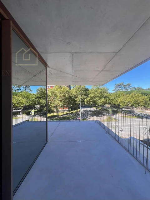Apartamento T2 para Venda em Aldoar, Foz do Douro e Nevogilde