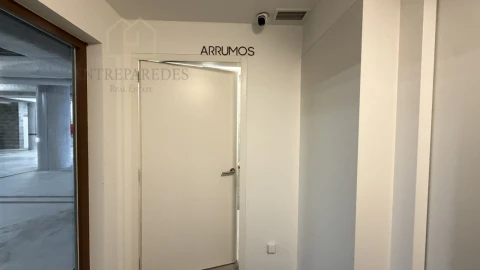 Apartamento T2 para Venda em Aldoar, Foz do Douro e Nevogilde