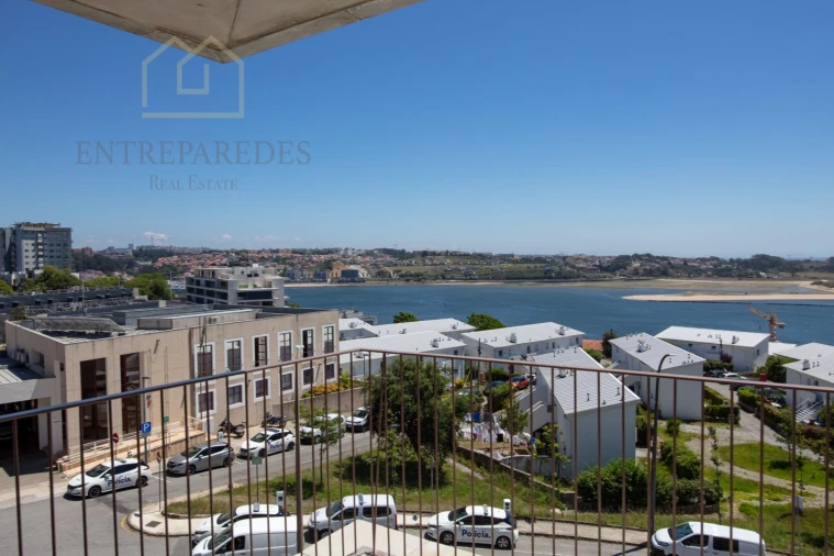 Apartamento T2 para Venda em Aldoar, Foz do Douro e Nevogilde Foto 13