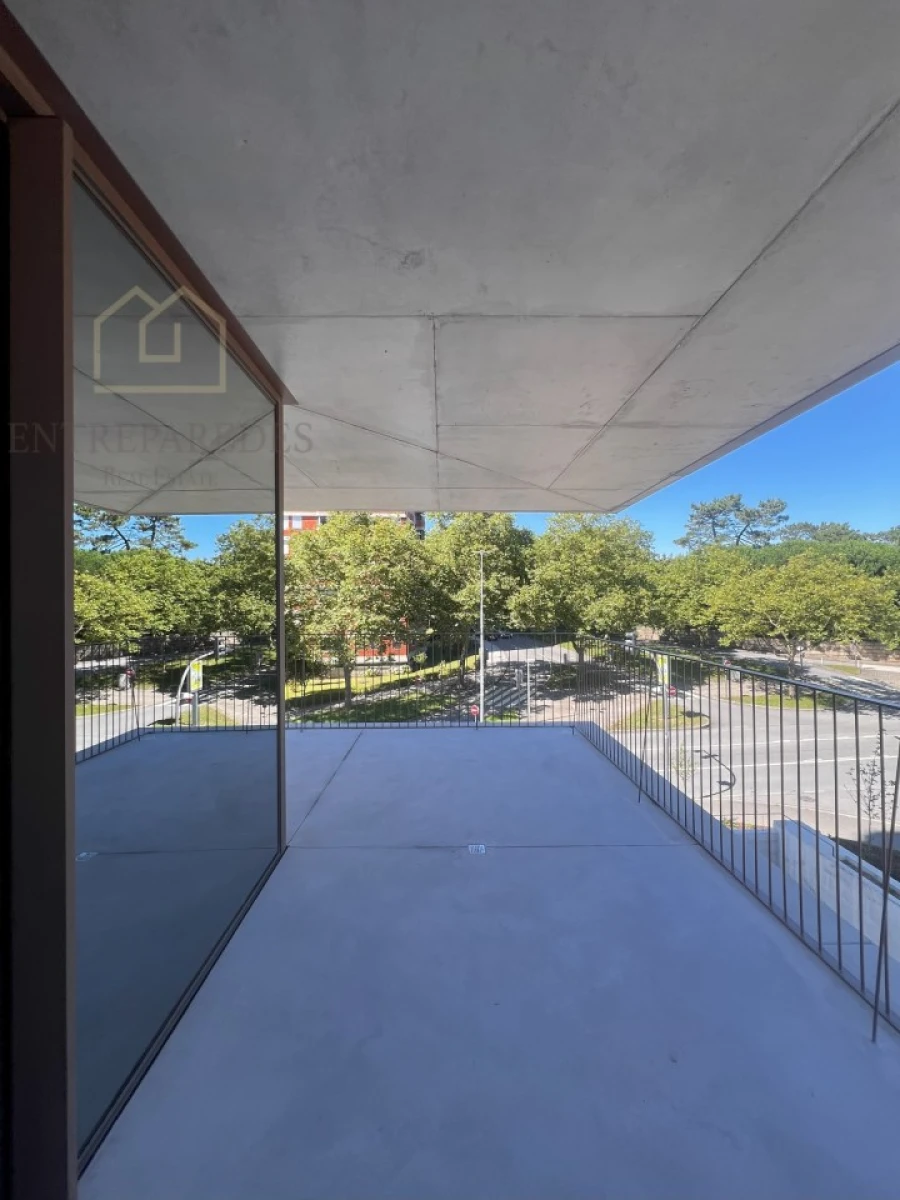 Apartamento T2 para Venda em Aldoar, Foz do Douro e Nevogilde Foto 47