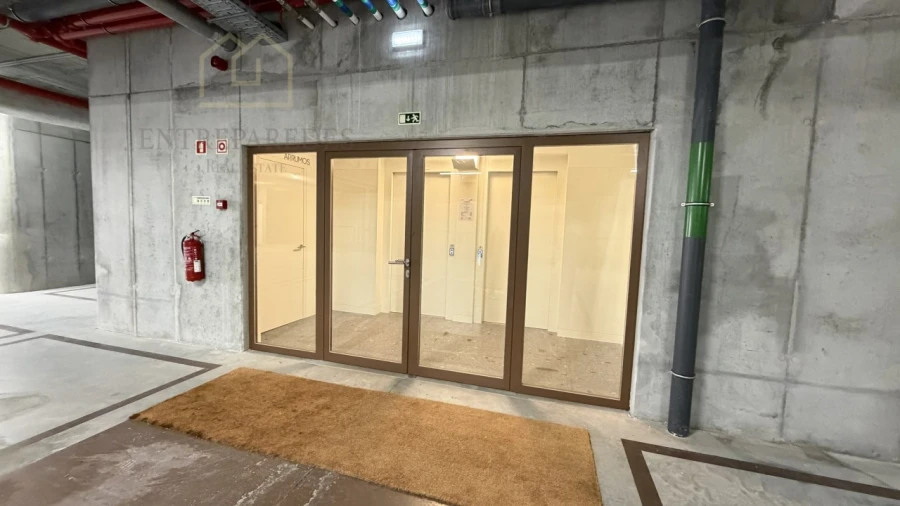 Apartamento T2 para Venda em Aldoar, Foz do Douro e Nevogilde Foto 63