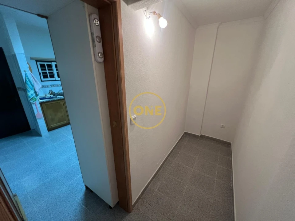 Moradia T4 para Venda em Branca Foto 34