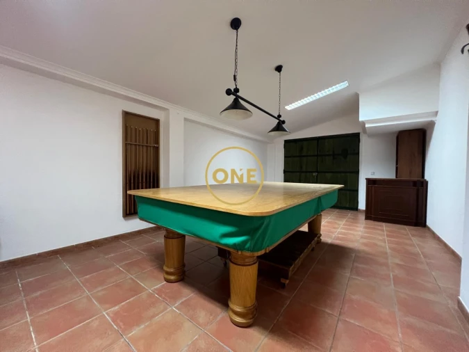 Moradia T4 para Venda em Branca Foto 7