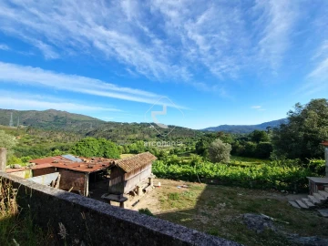Quinta T5 para Venda em Alvora e Loureda