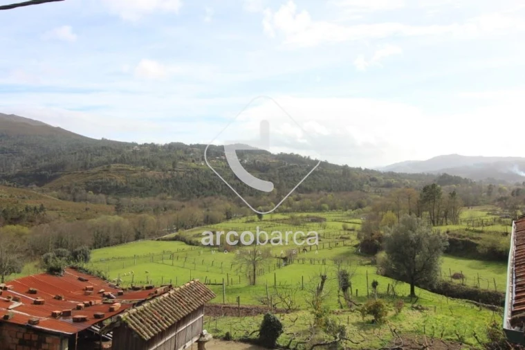 Quinta T5 para Venda em Alvora e Loureda Foto 2