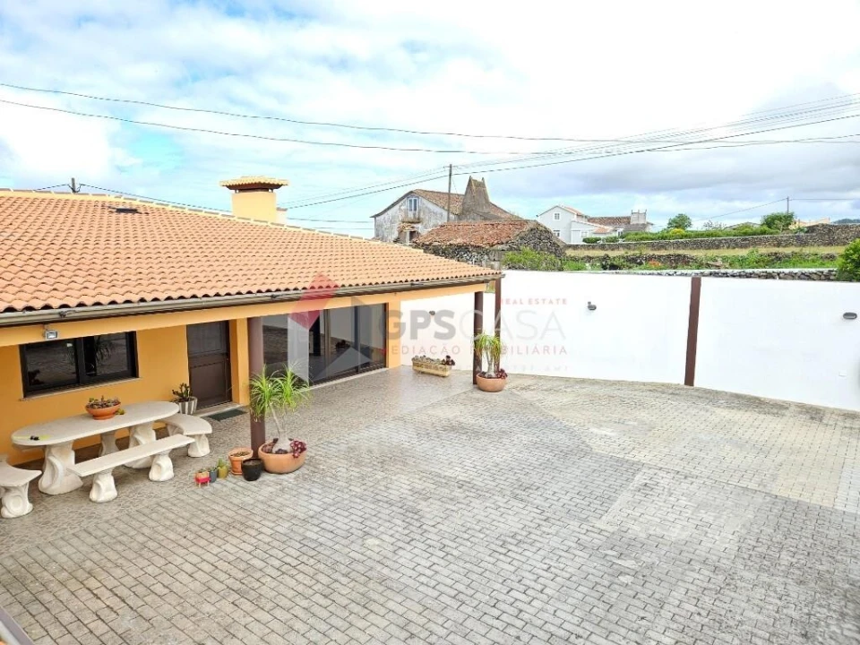 Moradia T4 para Venda em Agualva Foto 36