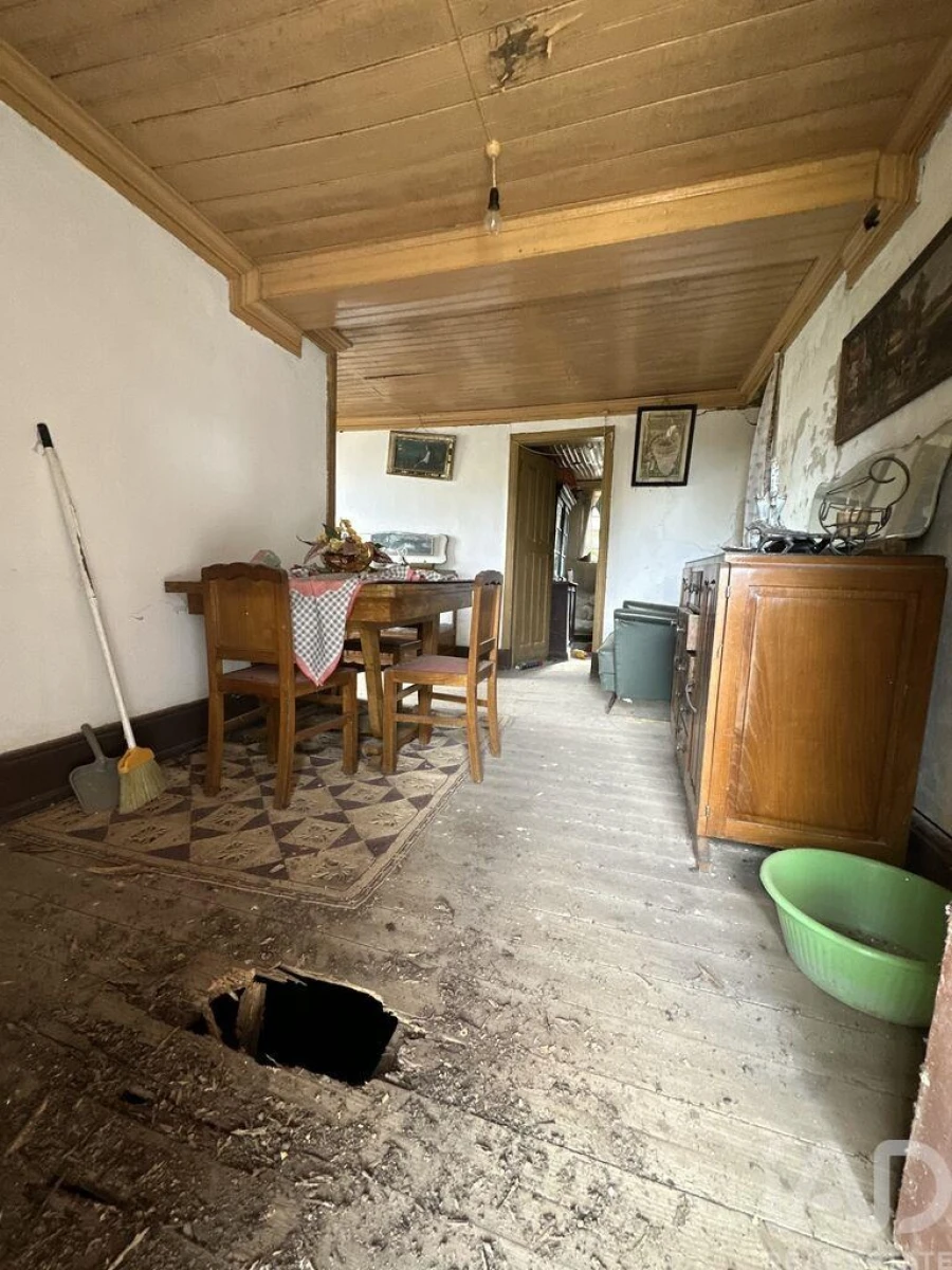 Moradia T3 para Venda em Cambres Foto 9