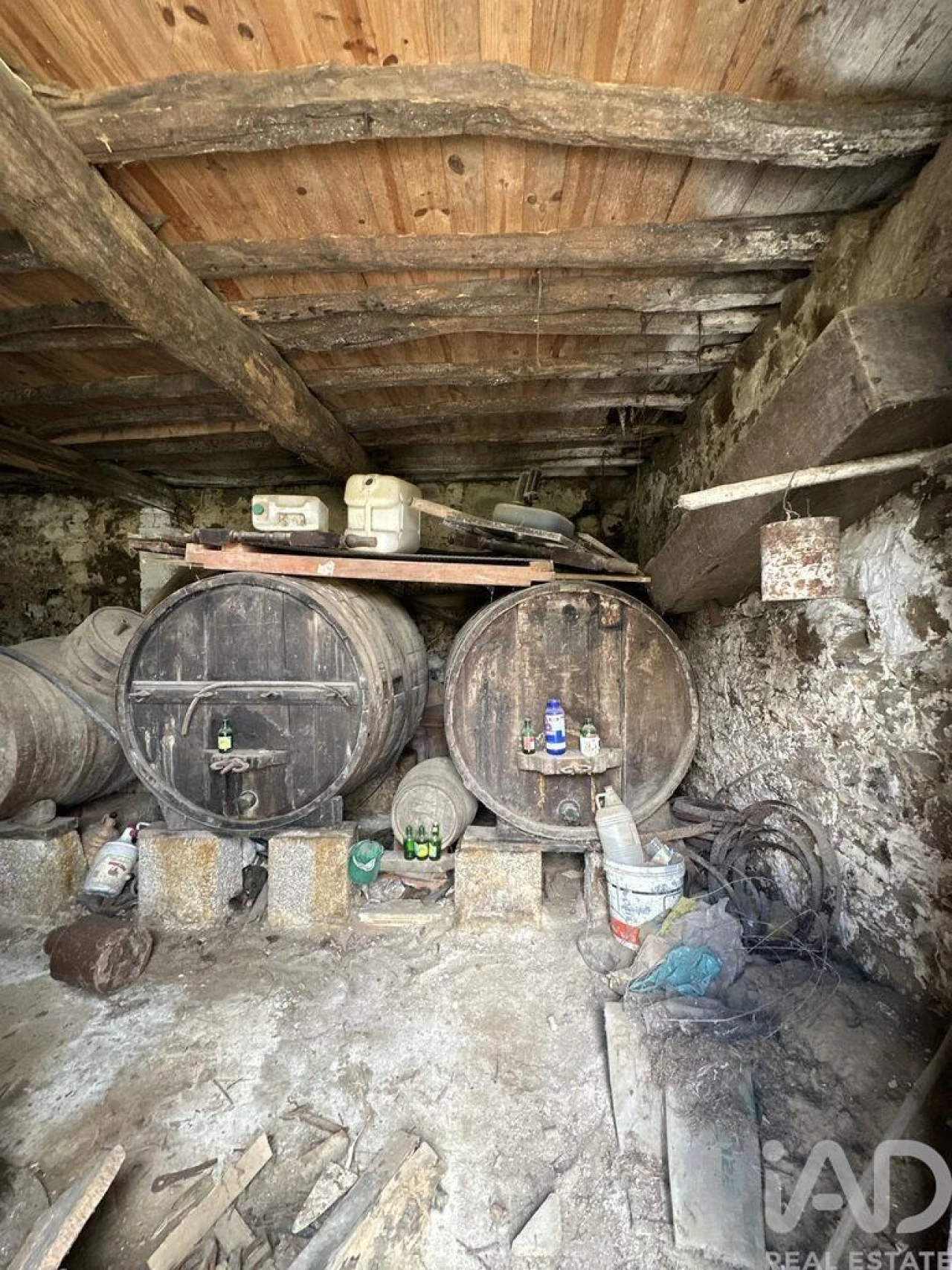 Moradia T3 para Venda em Cambres Foto 11