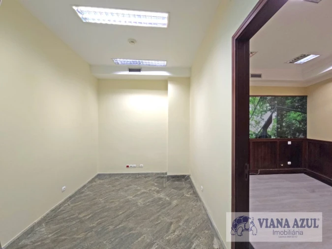 Loja para Arrendamento em Santa Maria Maior e Monserrate e Meadela Foto 6