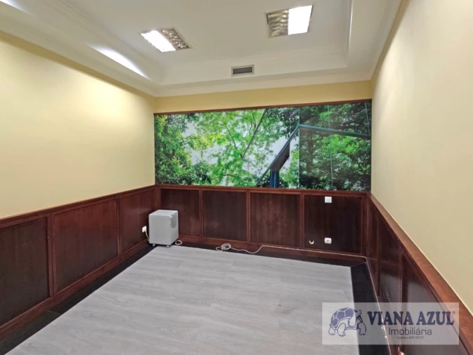 Loja para Arrendamento em Santa Maria Maior e Monserrate e Meadela Foto 7