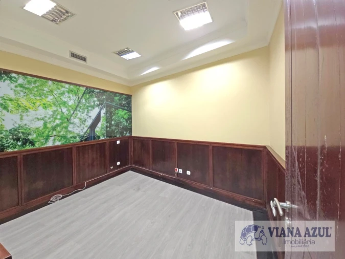 Loja para Arrendamento em Santa Maria Maior e Monserrate e Meadela Foto 8