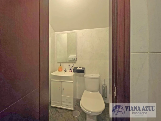 Loja para Arrendamento em Santa Maria Maior e Monserrate e Meadela Foto 11