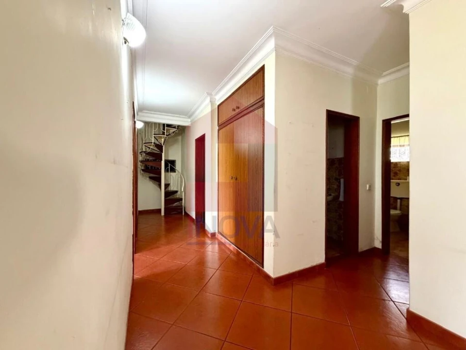 Moradia T3 para Venda em Vila Verde e Barbudo Foto 12