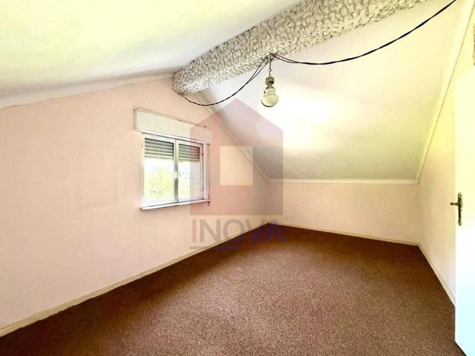 Moradia T3 para Venda em Vila Verde e Barbudo Foto 24