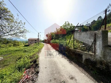 Moradia T3 para Venda em Vila Verde e Barbudo