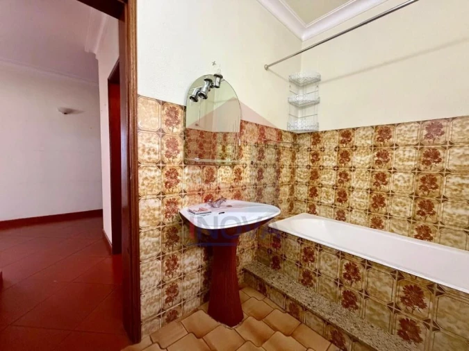 Moradia T3 para Venda em Vila Verde e Barbudo Foto 9