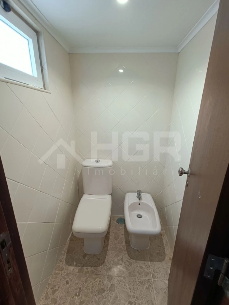 Apartamento T3 para Venda em Sesimbra (Castelo) Foto 35