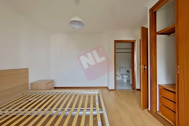 Apartamento T1 para Arrendamento em Lumiar Foto 20