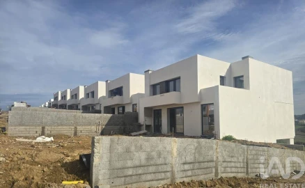 Moradia T4 para Venda em Mafra