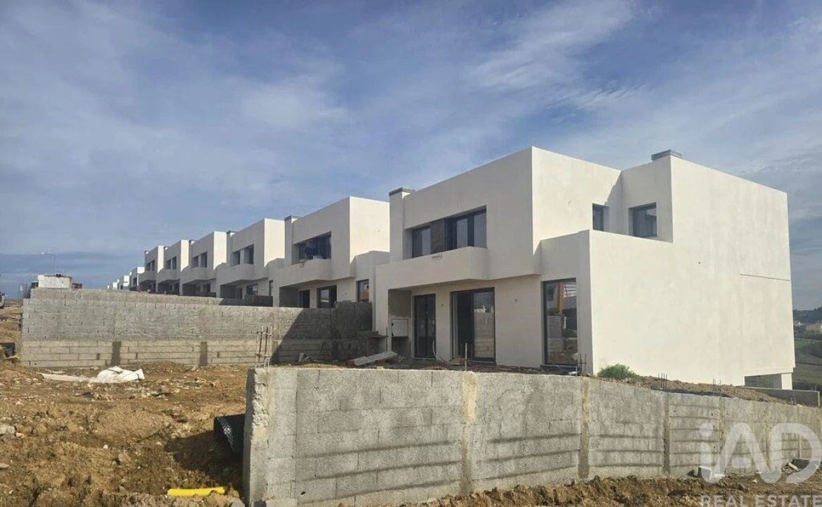Moradia T4 para Venda em Mafra Foto 5