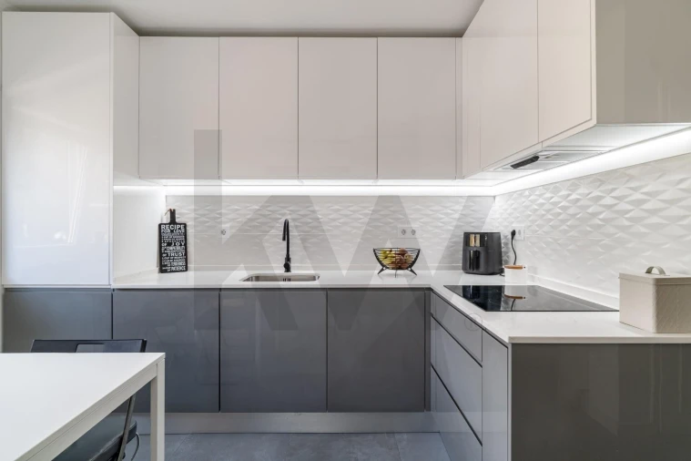 Apartamento T3 para Venda em Alcabideche Foto 1