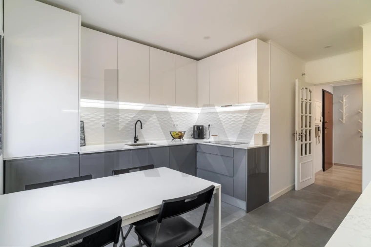 Apartamento T3 para Venda em Alcabideche Foto 10