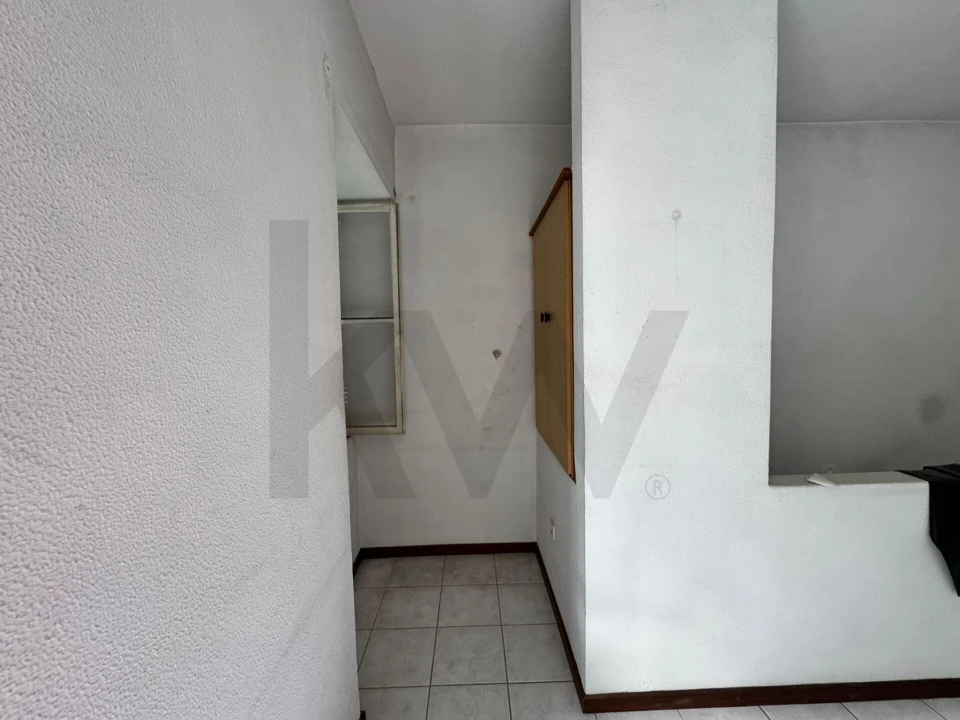 Prédio para Venda em Funchal (São Pedro) Foto 16