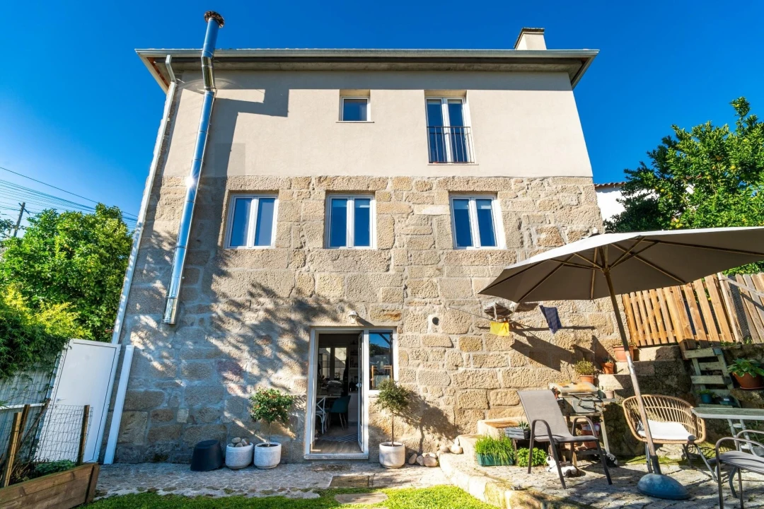 Moradia T3 para Venda em Fataunços e Figueiredo das Donas Foto 4