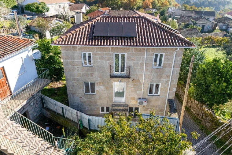 Moradia T3 para Venda em Fataunços e Figueiredo das Donas