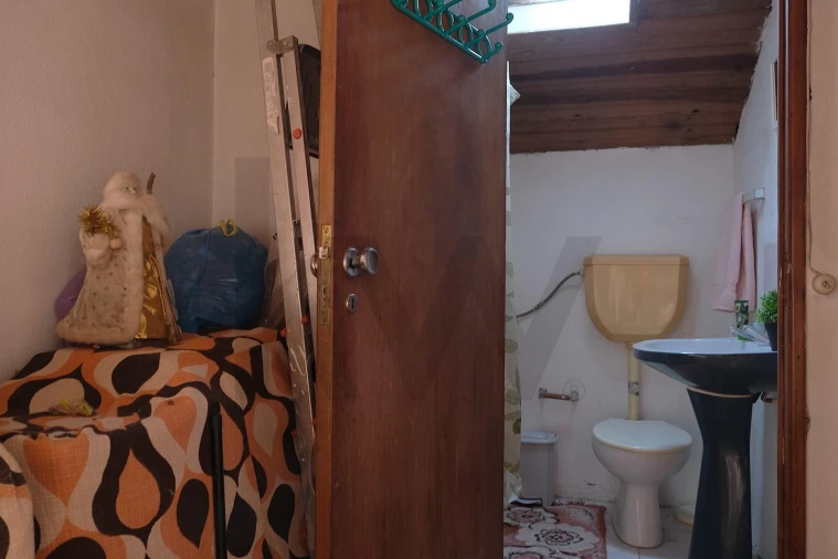 Moradia T2 para Venda em Quinta do Conde Foto 35