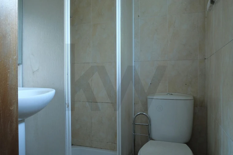 Moradia T2 para Venda em Quinta do Conde Foto 25